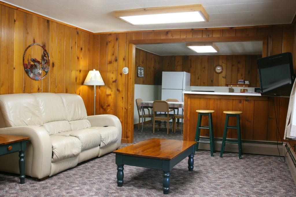 Maple Ridge Resort Michigamme Eksteriør billede